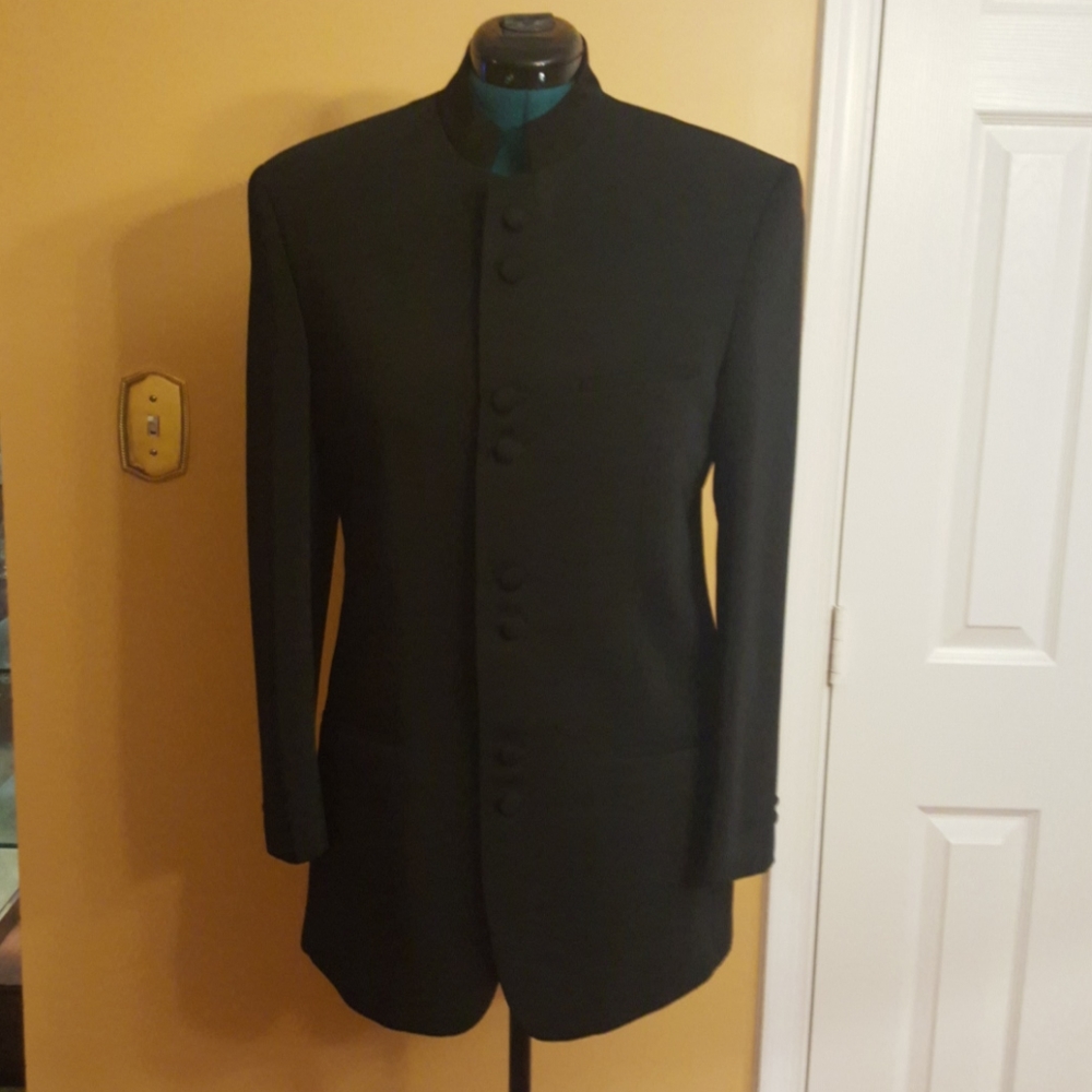 8 button Italian Suit (Custom)